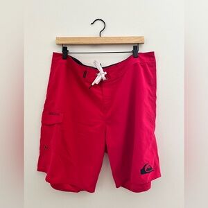 Quiksilver Bright Pink Men's Swim Trunks Boardshorts with Logo